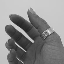 Load image into Gallery viewer, Silver 1964 USA Kennedy Half Dollar Ring