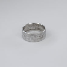 Load image into Gallery viewer, Sterling Silver Gothic Florin Ring