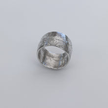 Load image into Gallery viewer, Silver Austrian 5 Corona Ring