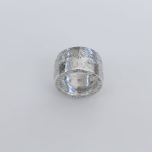 Load image into Gallery viewer, Silver Austrian 5 Corona Ring