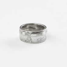 Load image into Gallery viewer, Sterling Silver King Edward VII One Shilling Ring
