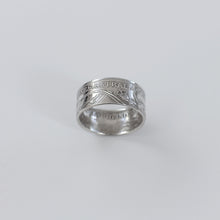 Load image into Gallery viewer, Sterling Silver Australian 1927 Parliament Florin Ring
