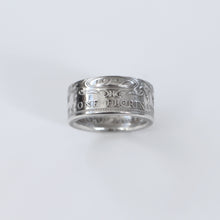 Load image into Gallery viewer, Sterling Silver Australian 1927 Parliament Florin Ring
