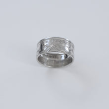 Load image into Gallery viewer, Sterling Silver Australian 1927 Parliament Florin Ring
